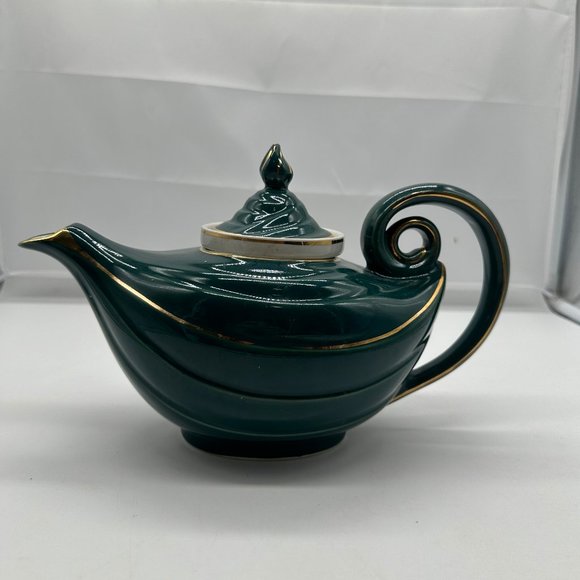 Vintage Hall Pottery Teal Green Aladdin 6 Cup Tea Pot Lid Vintage Hall Pottery Teal Green Aladdin 6 Cup Tea Pot Lid